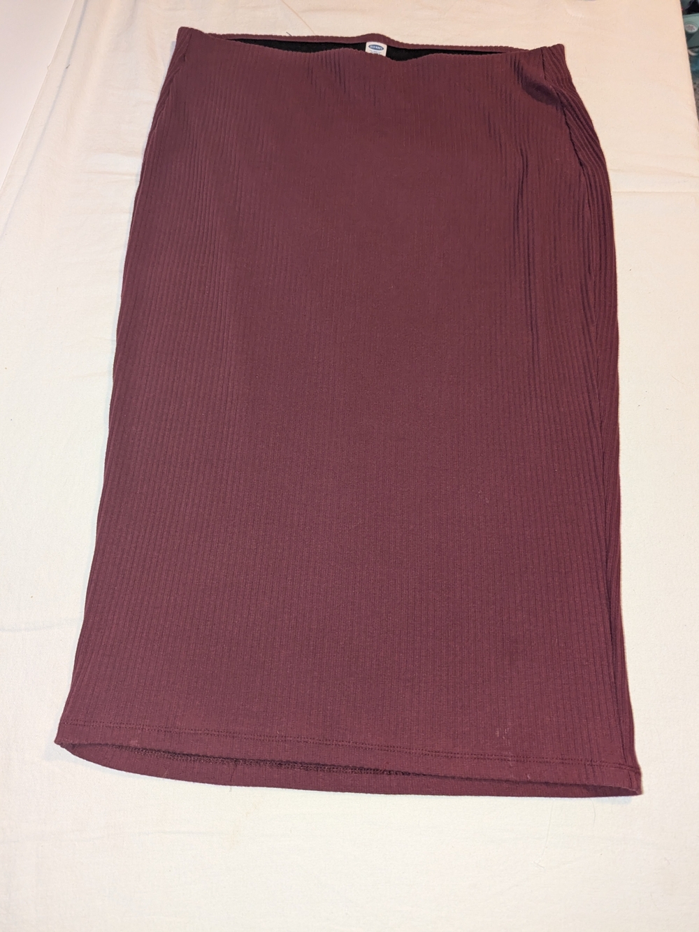 Old Navy Burgundy Ribbed Knit Midi Pencil Skirt - Size M